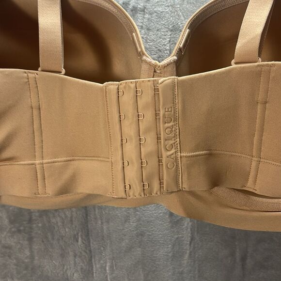 NWT New Cacique Tan Lightly Lined Multi Way Strapless Underwire Bra Size 40F - Picture 7 of 8